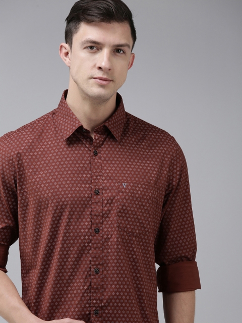 

Van Heusen Sport Men Maroon Printed Slim Fit Pure Cotton Casual Shirt