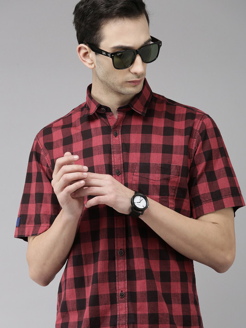 

VAN HEUSEN DENIM LABS Men Red & Black Slim Fit Buffalo Checked Pure Cotton Casual Shirt