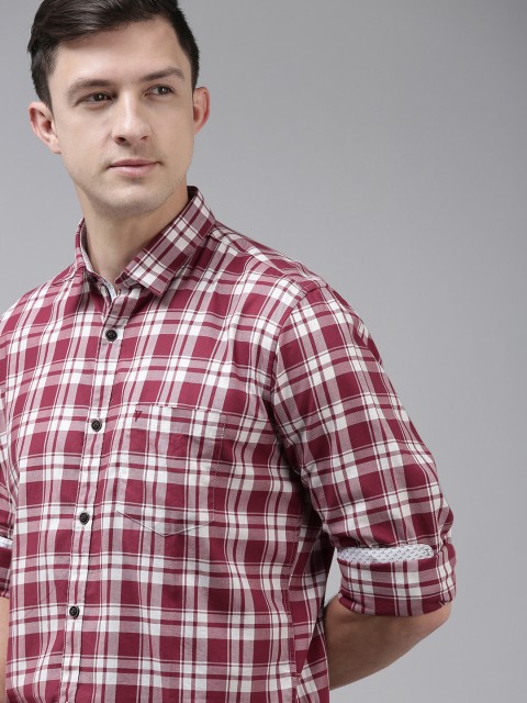 

Van Heusen Sport Men Maroon & White Slim Fit Tartan Checked Casual Shirt