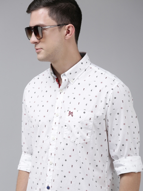 

Van Heusen Sport Men White Printed Slim Fit Pure Cotton Casual Shirt