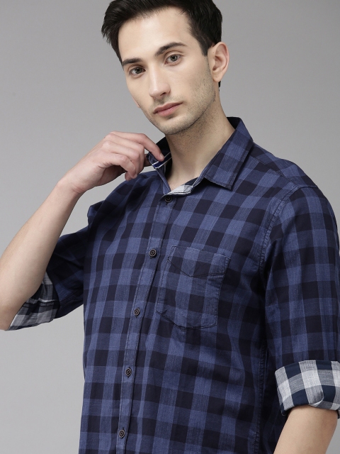 

VAN HEUSEN DENIM LABS Men Navy Blue Slim Fit Buffalo Checked Casual Shirt