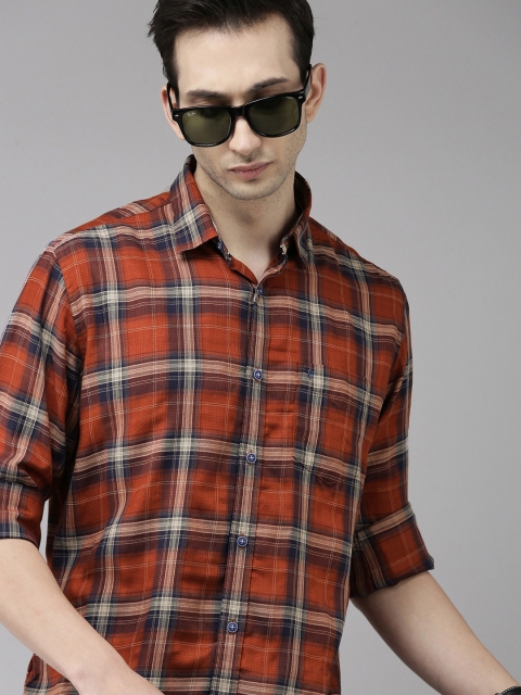 

VAN HEUSEN DENIM LABS Men Rust & Blue Slim Fit Checked Casual Shirt