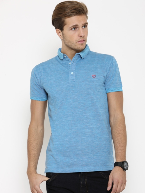 

Tinted Men Blue Slim Fit Solid Polo Collar T-shirt
