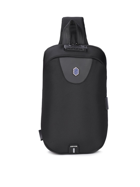 

THE CLOWNFISH Unisex Black Backpack with USB Charging Port