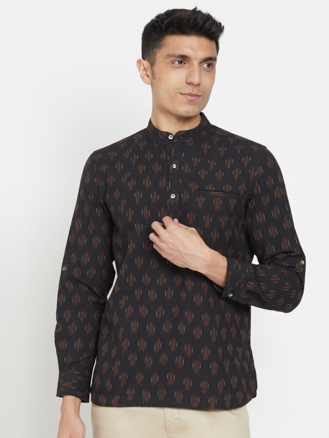 

Fabindia Men Black Slim Fit Opaque Printed Cotton Casual Shirt