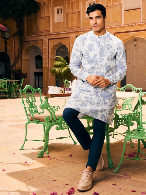 

Anouk Men White & Blue Floral Printed Kurta