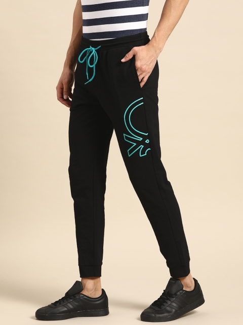 

United Colors of Benetton Men Black & Blue Brand Logo Print Joggers