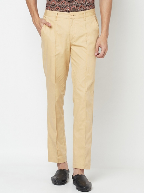 

Fabindia Men Beige Checked Pleated Trousers