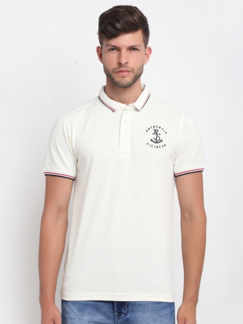 

VENITIAN Men Off White Typography Polo Collar Slim Fit T-shirt