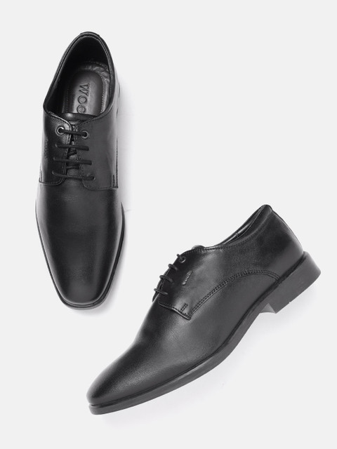 

Woods Men Black Leather Solid Formal Derbys
