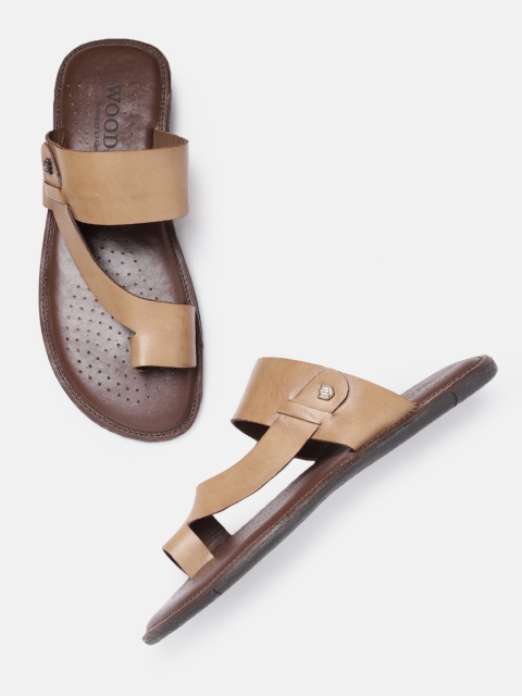 

Woods Men Camel Brown Leather Solid One Toe Comfort Sandals
