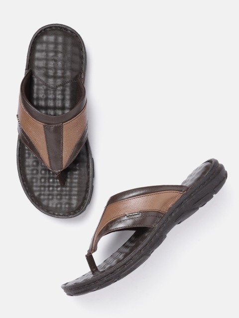 

Woods Men Brown Leather Textured & Colourblocked Comfort Sandals