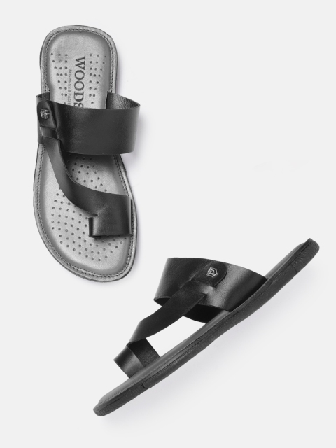 

Woods Men Black Leather Solid One Toe Comfort Sandals