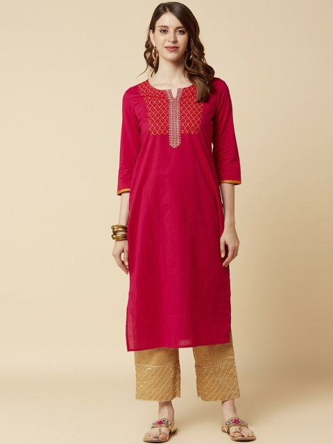

Varanga Women Pink Embroidered Thread Work Kurta