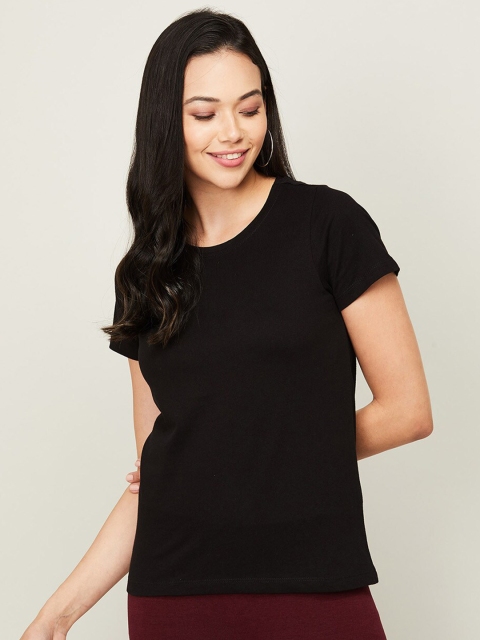 

Fame Forever by Lifestyle Black Regular Top
