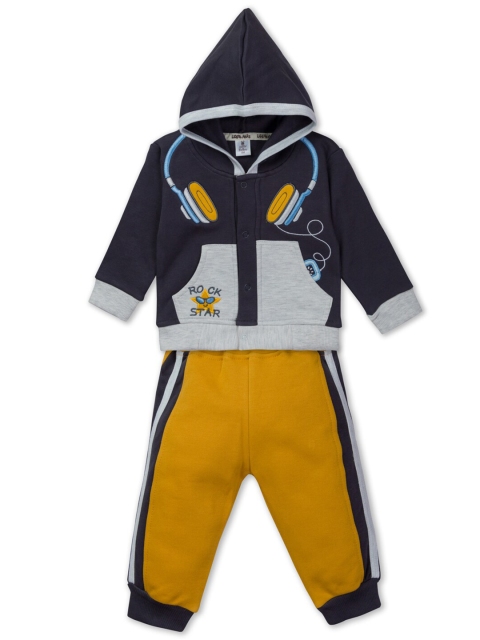 

Little Folks Unisex Kids Black & Yellow Printed T-shirt with Trousers