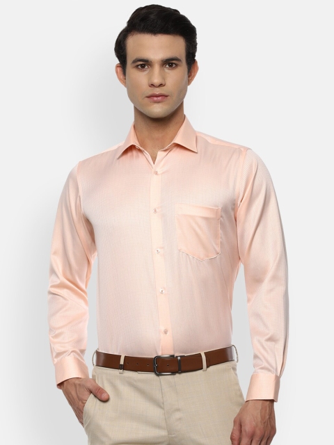 

Van Heusen Men Peach-Coloured Opaque Checked Pure Cotton Formal Shirt