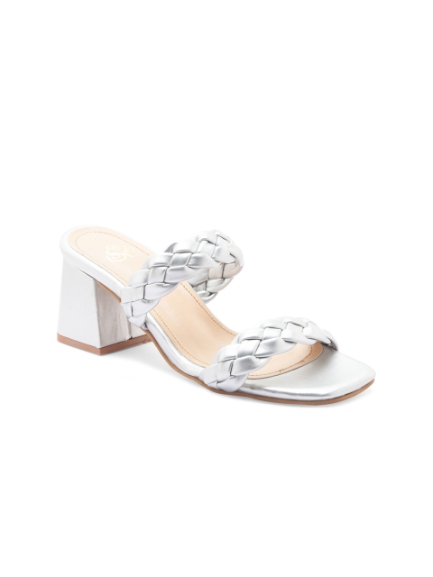 

Sole To Soul Silver-Toned Textured Block Peep Toes