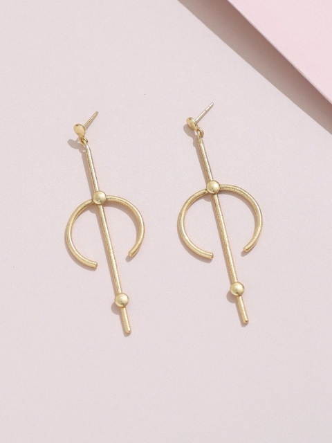 

Pipa Bella Gold-Toned Geometric Drop Earrings