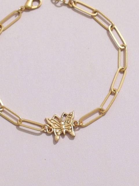 

Pipa Bella Women Gold-Toned Solid Chain Link Bracelet with Butterfly Charm