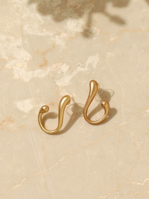 

Pipa Bella Gold-Toned Hook Shaped Contemporary Drop Earrings