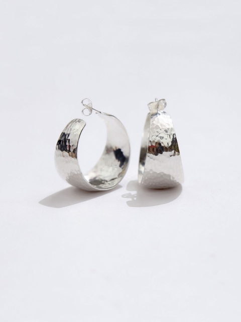 

Pipa Bella Silver-Toned Hammered Crescent Shaped Half Hoops