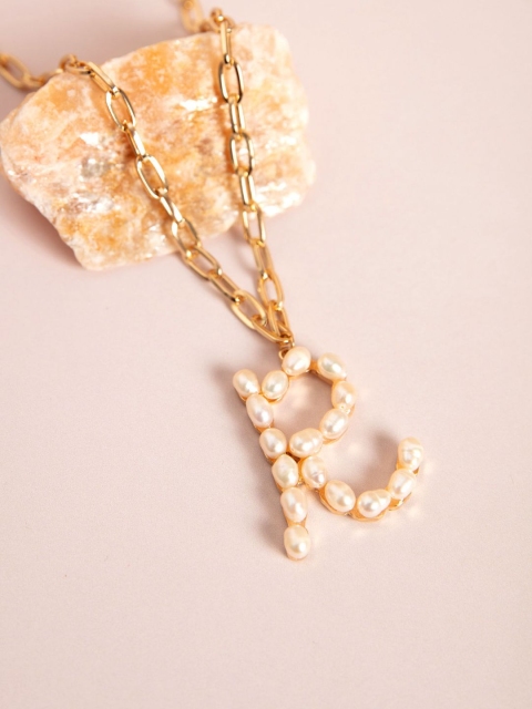 

Pipa Bella Off White Gold-Toned R Initial Beads Studded Chain Link Necklace