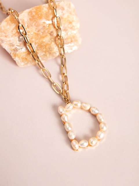 

Pipa Bella Gold-Toned & Off White Beaded D Initial Necklace
