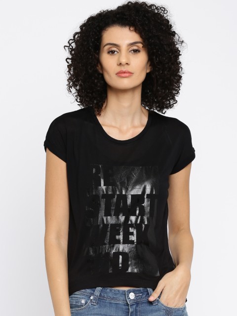 

Lee Women Black Printed T-shirt