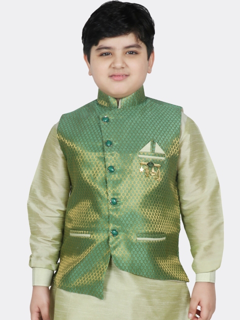 

SG YUVRAJ Boys Green & Gold-Coloured Printed Satin Nehru Jacket