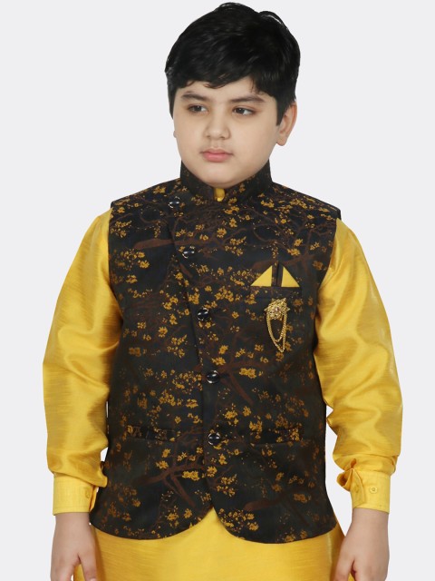 

SG YUVRAJ Boys Black & Yellow Floral Printed Satin Nehru Jacket