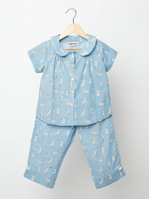 

Fabindia Girls Blue & White Animal Printed Night suit