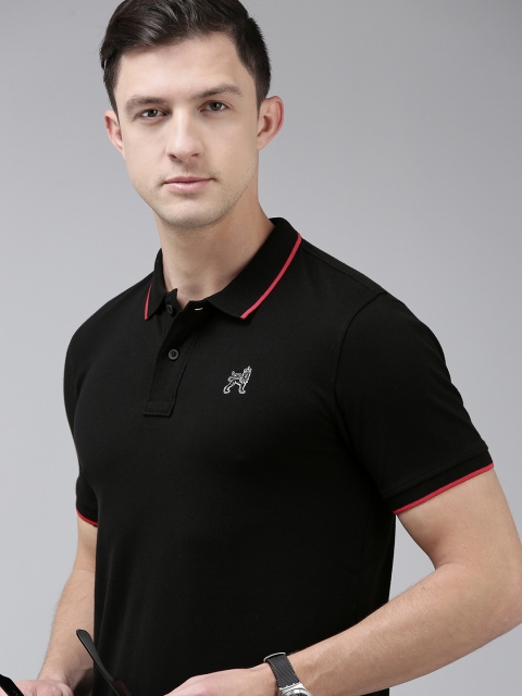 

Van Heusen Sport Men Black Solid Polo Collar T-shirt
