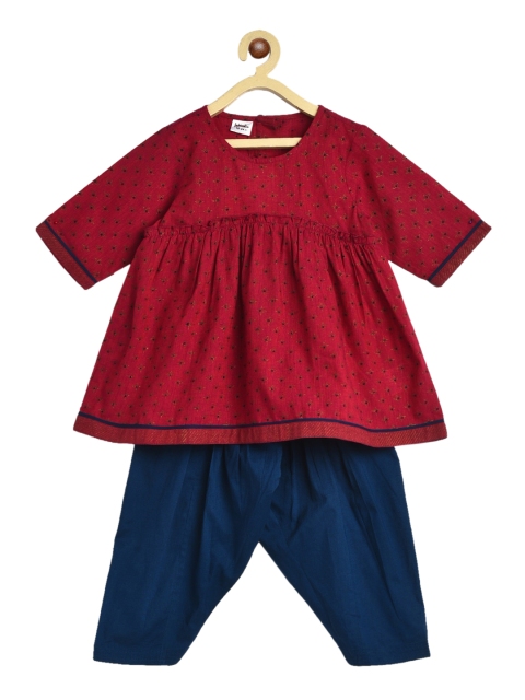 

Fabindia Girls Maroon Ethnic Motifs Printed Regular Kurta with Salwar