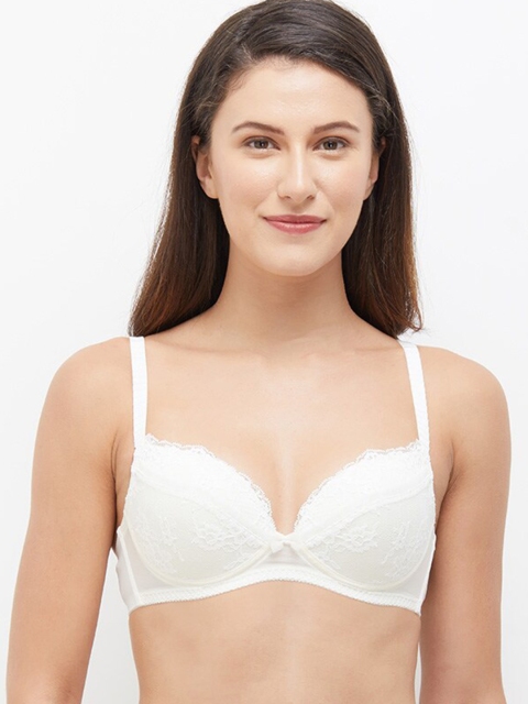 

Wacoal White Everyday Bra Lightly Padded