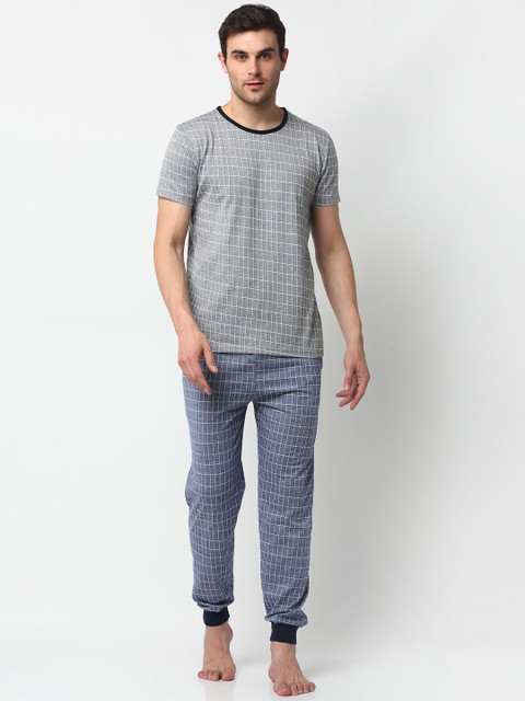 

VIMAL JONNEY Men Grey & Blue Checked Night suit