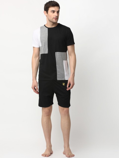 

VIMAL JONNEY Men Black & Grey Colourblocked Night suit