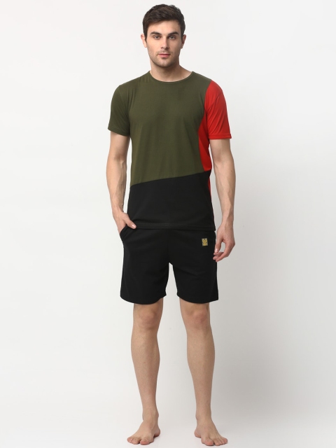 

VIMAL JONNEY Men Olive Green & Black Colourblocked Night suit