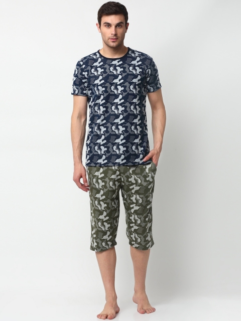 

Vimal Jonney Men Navy Blue Printed Cotton Blend Track Suit