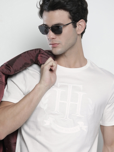 

Tommy Hilfiger Men White Brand Logo Printed T-shirt