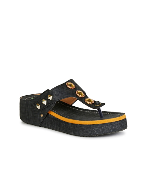 

Denill Black Comfort Sandals