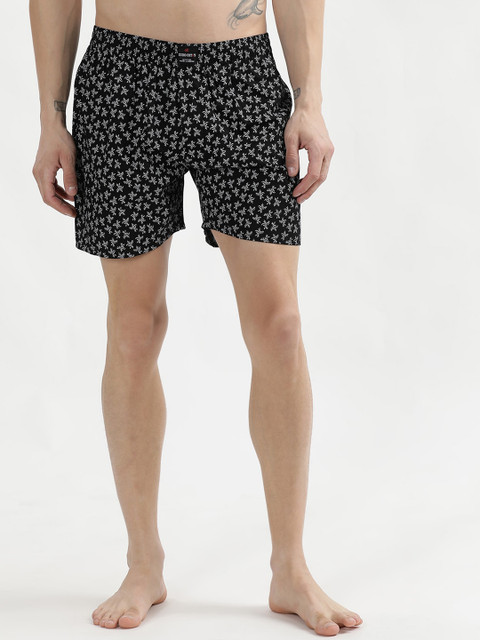 

V2 Value & Variety Men Navy Blue & White Printed Boxers 1114056260001