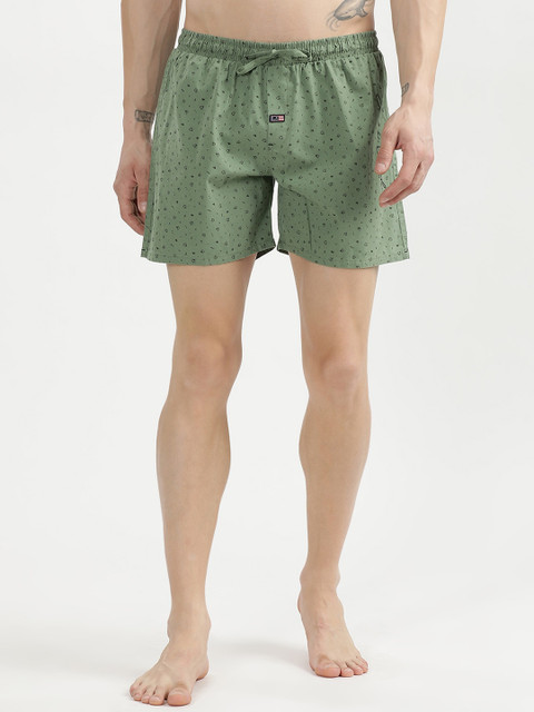 

V2 Value & Variety Men Olive Green & Black Printed Boxers 1114056579001