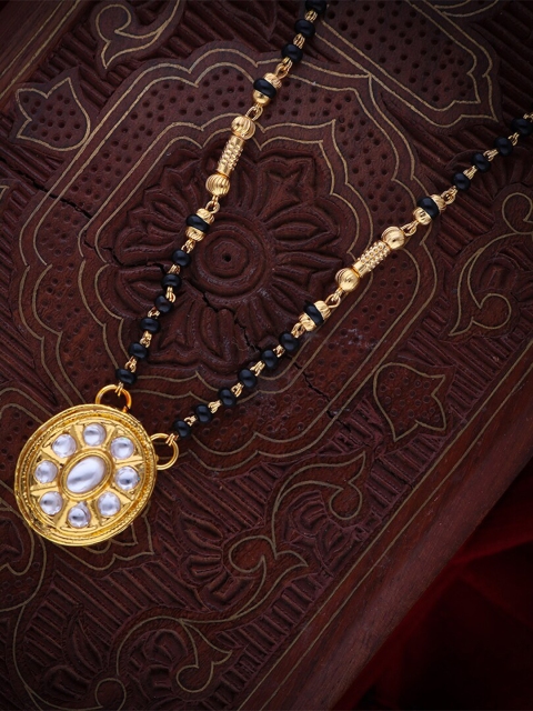 

MORKANTH JEWELLERY Women Gold Toned & Black Gold-Plated Beaded Mangalsutra