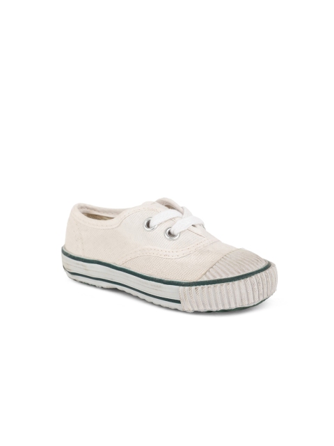 

Bata Boys White Solid Sneakers