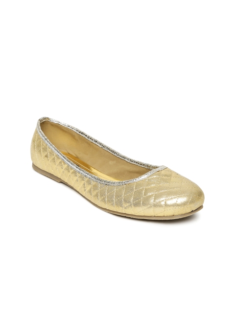 

Rocia Women Gold-Toned Solid Quilted Ballerinas