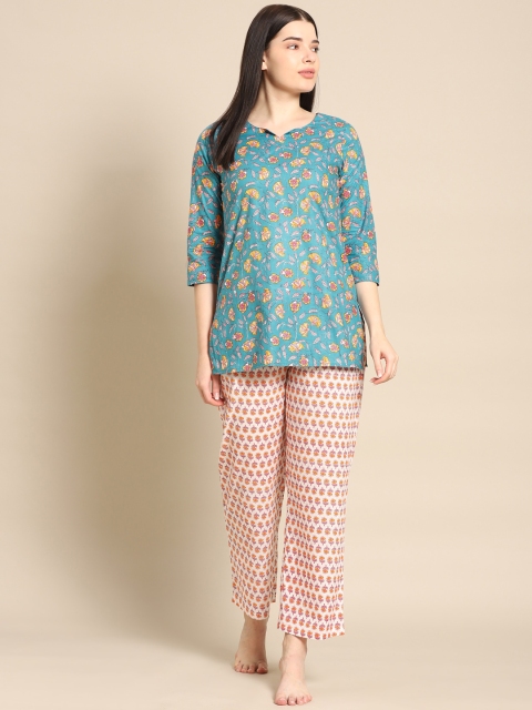 

Prakrti Women Teal Green & Peach-Coloured Pure Cotton Printed Night suit