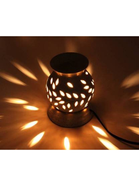 

ESSENTIA EXTRACTS Off White Aromatherapy Diffuser