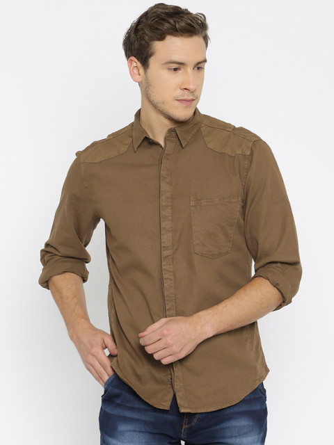 

Roadster Brown Solid Casual Shirt