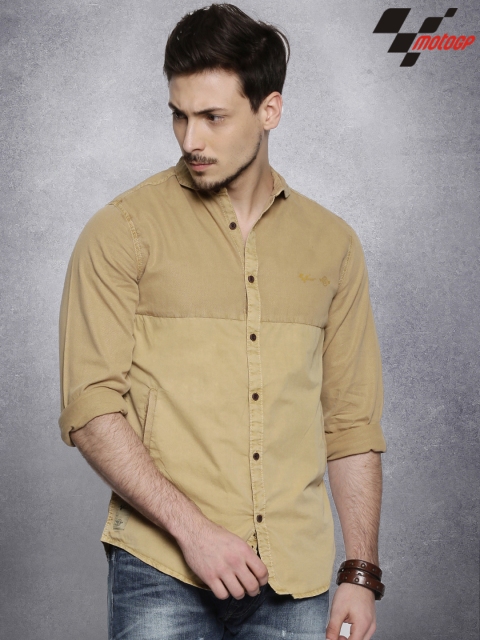 

RDSTR Men Khaki MotoGP Solid Casual Shirt